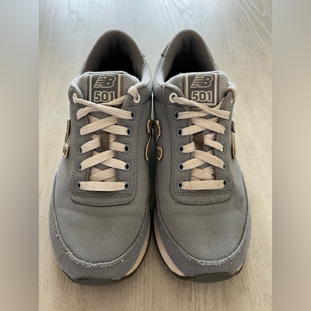 New Balance 501 tennis shoes